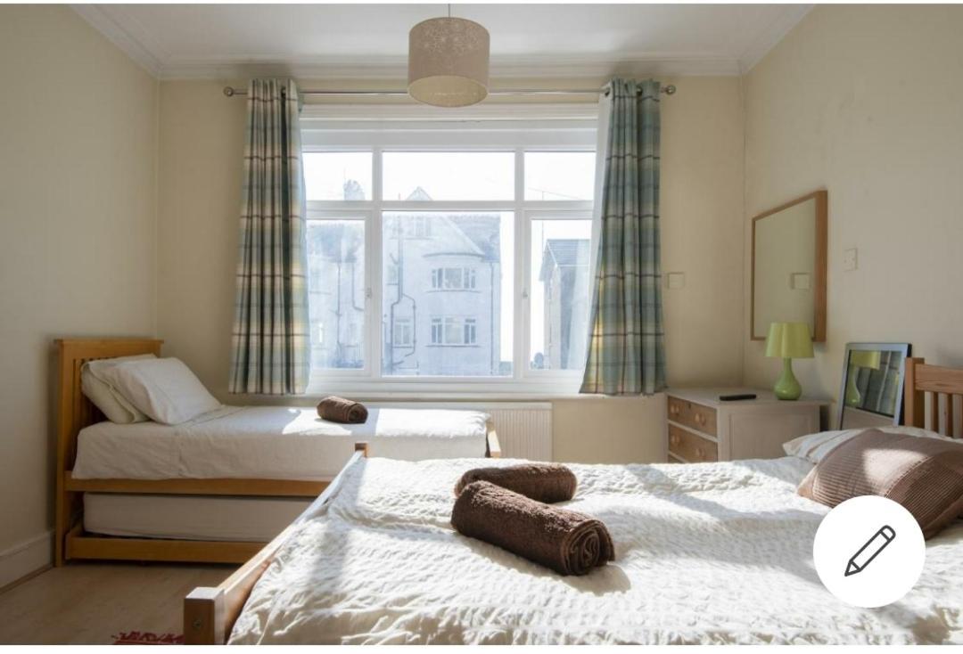 Coastal Chic Bed and Breakfast Bexhill-on-Sea Exterior foto