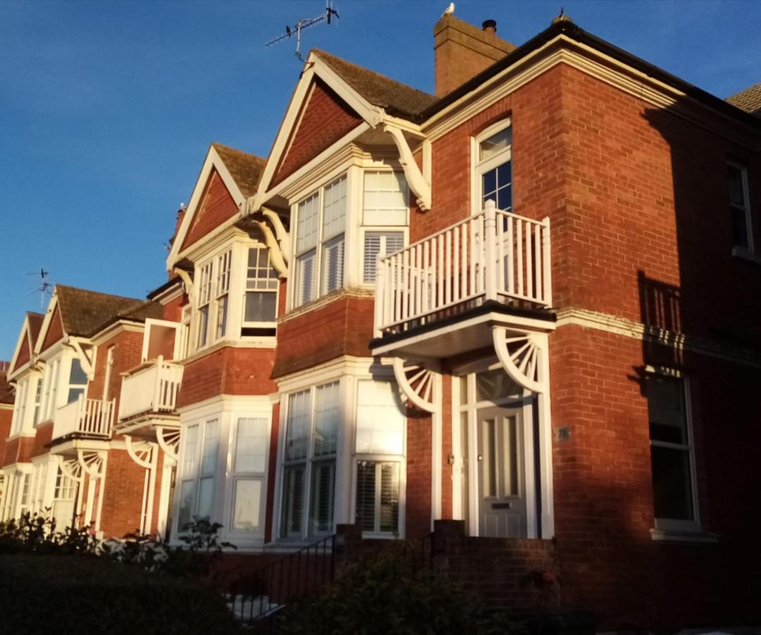 Coastal Chic Bed and Breakfast Bexhill-on-Sea Exterior foto