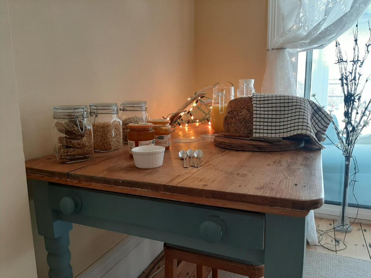 Coastal Chic Bed and Breakfast Bexhill-on-Sea Exterior foto