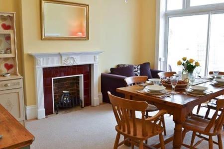 Coastal Chic Bed and Breakfast Bexhill-on-Sea Exterior foto